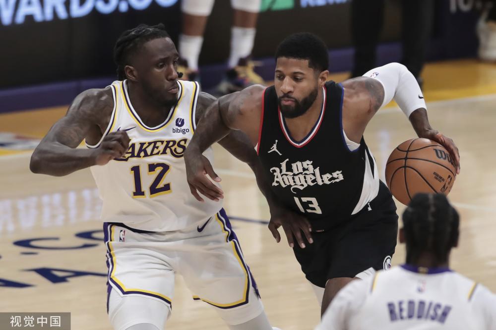 员用惊人的 员用惊人的